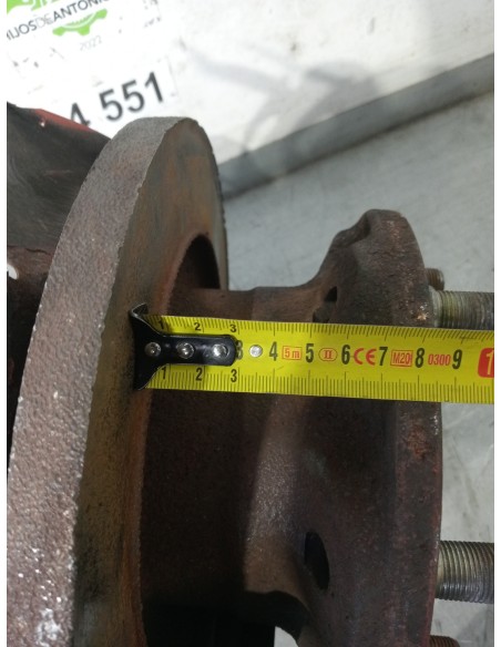 [105374] MANGUETA DELANTERA IZQUIERDA - IVECO DAILY CAJA ABIERTA / VOLQUETE (01/1989 - 01/1999)