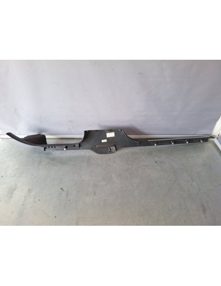 [102257] MOLDURA - VOLKSWAGEN GOLF VII LIM. (01/2012 - 12/2017)