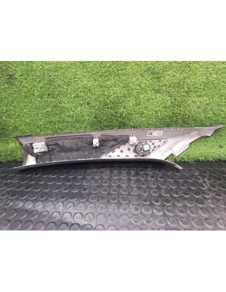 [102264] MOLDURA - VOLKSWAGEN TOUAREG (01/2018 - ...)