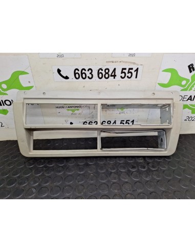 [102661] MOLDURA / CONSOLA RADIO - IVECO...