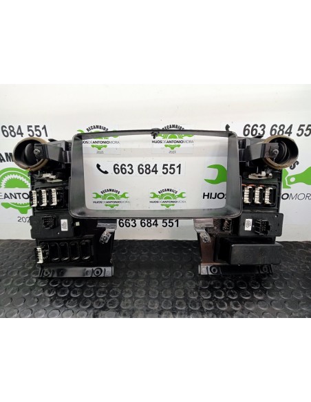 [98679] MOLDURA CUADRO INSTRUMENTOS - SCANIA SERIE 4 (P/R 94 G) (01/1996 - 01/2004)