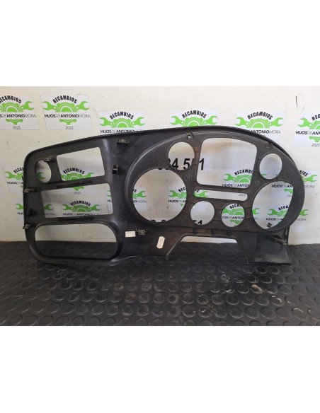 [103730] MOLDURA CUADRO INSTRUMENTOS - DAF SERIE LF45.XXX DESDE 06