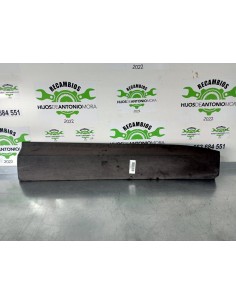 [95561] MOLDURA LATERAL DERECHA - HYUNDAI SANTA FE...