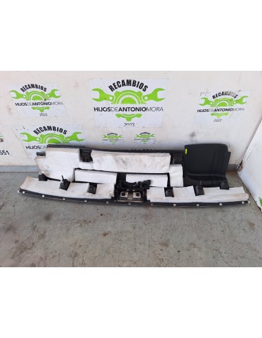 [104237] MOLDURA PROTECTORA BORDE MALETERO -...