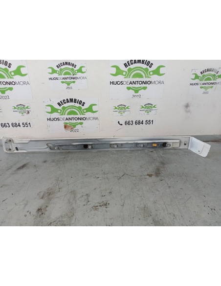 [103655] MOLDURA PUERTA DELANTERA DERECHA - CITROEN JUMPY FUGÓN (01/2016 - 12/2020)