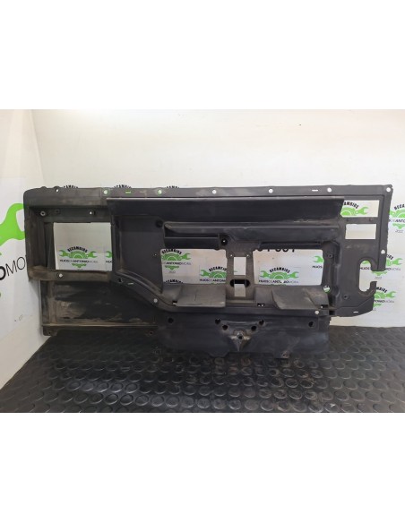 [103681] MOLDURA REJILLA VENTILACION - SCANIA SERIE 4 (P/R 94 G) (01/1996 - 01/2004)