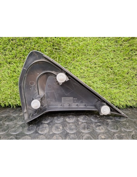 [102209] MOLDURA RETROVISOR DERECHO - VOLKSWAGEN CRAFTER (01/2019 - ...)