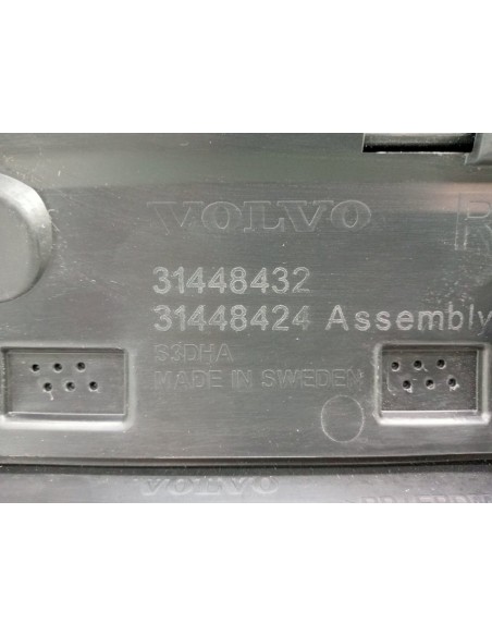 [96859] MOLDURA TRASERA DERECHA - VOLVO XC90