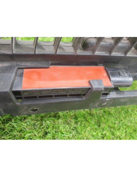 [93532] MOLDURAS TRASERAS - VOLKSWAGEN GOLF VII LIM. (01/2012 - 12/2017)