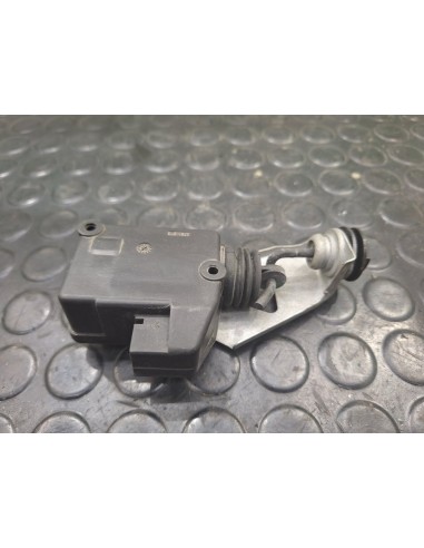 [101846] MOTOR BLOQUEO TAPA COMBUSTIBLE -...