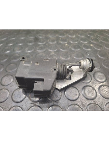 [101846] MOTOR BLOQUEO TAPA COMBUSTIBLE - PEUGEOT 407