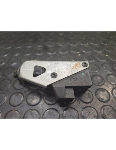 [101846] MOTOR BLOQUEO TAPA COMBUSTIBLE -...