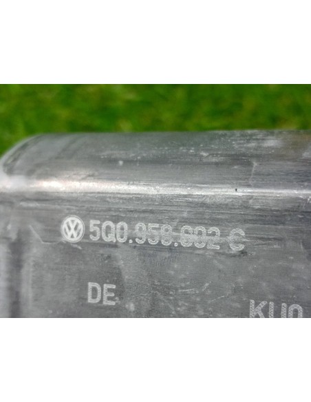 [96556] MOTOR ELEVALUNAS DELANTERO DERECHO - VOLKSWAGEN GOLF VII LIM. (01/2012 - 12/2017)