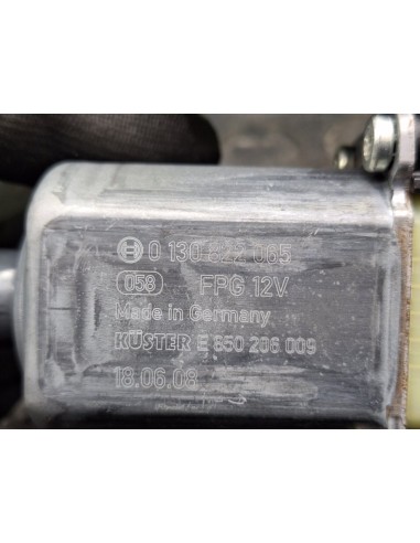 [100794] MOTOR ELEVALUNAS DELANTERO DERECHO -...