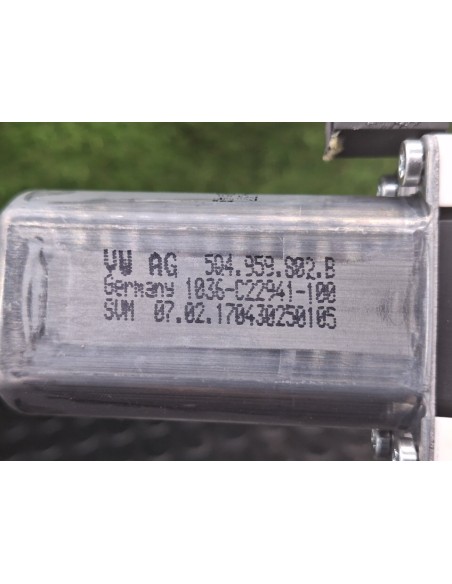 [101852] MOTOR ELEVALUNAS DELANTERO DERECHO - VOLKSWAGEN ARTEON (3H7) (01/2017 - 12/2020)