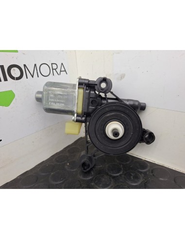 [100300] MOTOR ELEVALUNAS DELANTERO IZQUIERDO -...