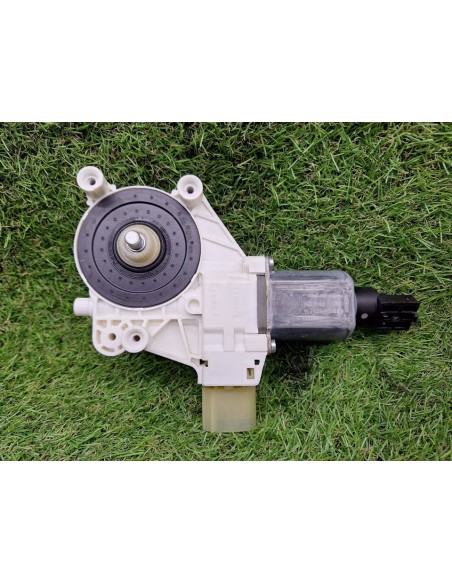 [99686] MOTOR ELEVALUNAS TRASERO IZQUIERDO - BMW SERIE 4 GRAN COUPE (F36)