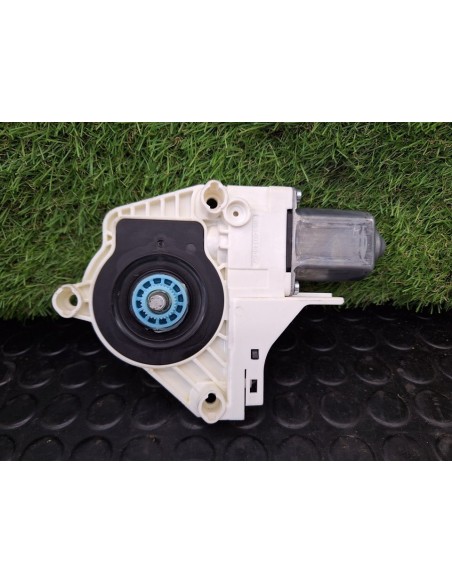 [101806] MOTOR ELEVALUNAS TRASERO IZQUIERDO - AUDI Q5 (8R)