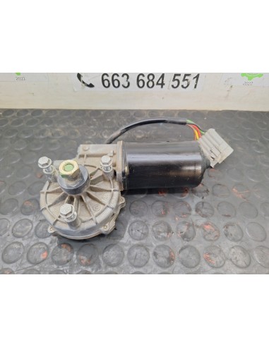 [105500] MOTOR LIMPIA DELANTERO - IVECO...