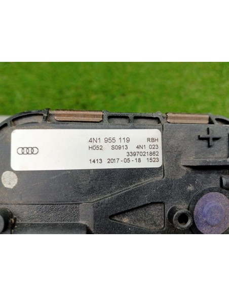[92916] MOTOR LIMPIA DELANTERO - AUDI A8 (D2) (01/1994 - 01/1999)