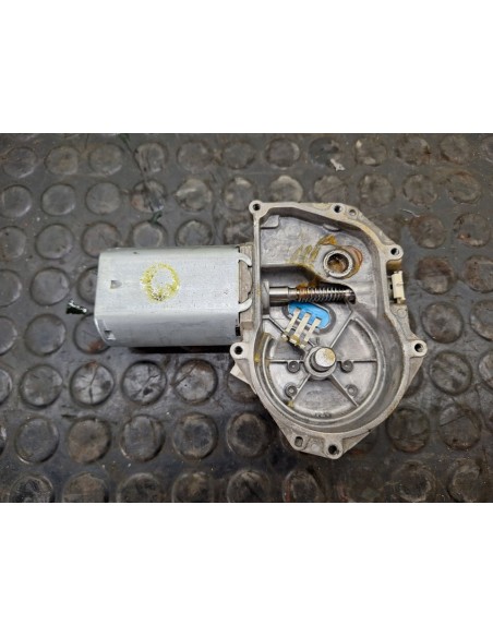 [104719] MOTOR LIMPIA TRASERO - CITROEN JUMPY FUGÓN (01/2016 - 12/2020)