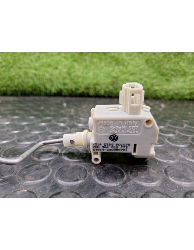 [101782] MOTOR TAPA COMBUSTIBLE - VOLKSWAGEN...