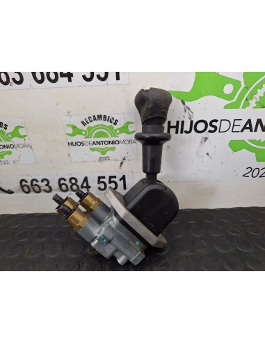 [99957] PALANCA FRENO DE MANO - RENAULT PREMIUM...