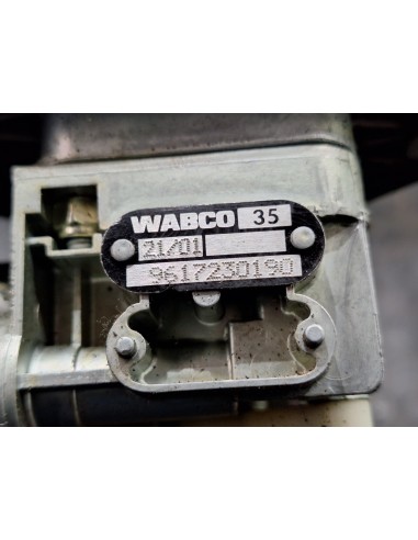 [106023] PALANCA FRENO DE MANO - MAN LE 140