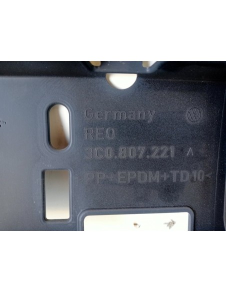 [96568] PARAGOLPES DELANTERO - VOLKSWAGEN PASSAT BERLINA (3C2)