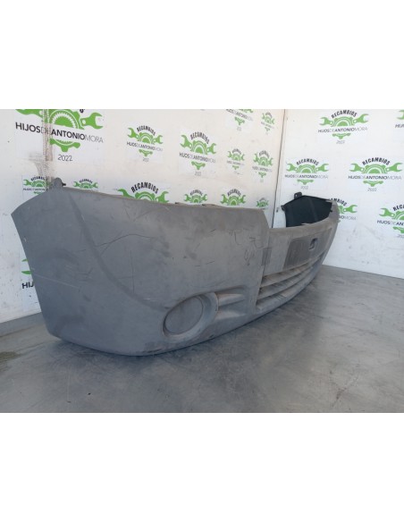 [105542] PARAGOLPES DELANTERO - OPEL VIVARO FURGÓN