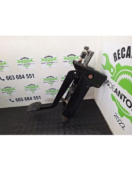 [103356] PEDAL EMBRAGUE - NISSAN ECO - T 100.45/78 KW/E2 (01/1996 - ...)