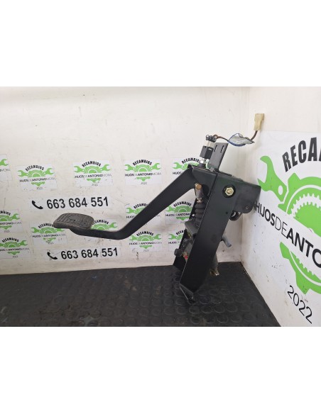 [105263] PEDAL EMBRAGUE - NISSAN ATLEON