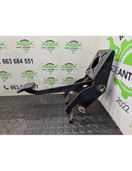 [105432] PEDAL FRENO - NISSAN L - 75.095