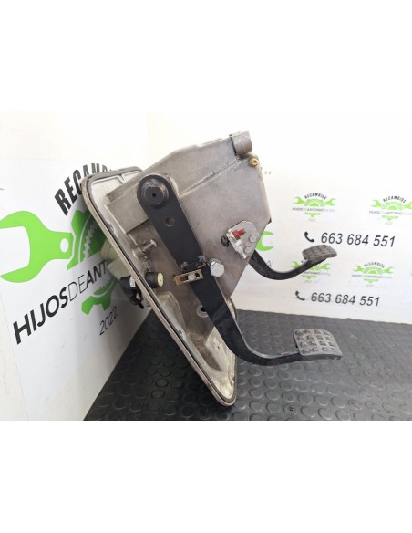 [100538] PEDALERA - IVECO EUROCARGO 05.03 - (01/2003 - 12/2008)