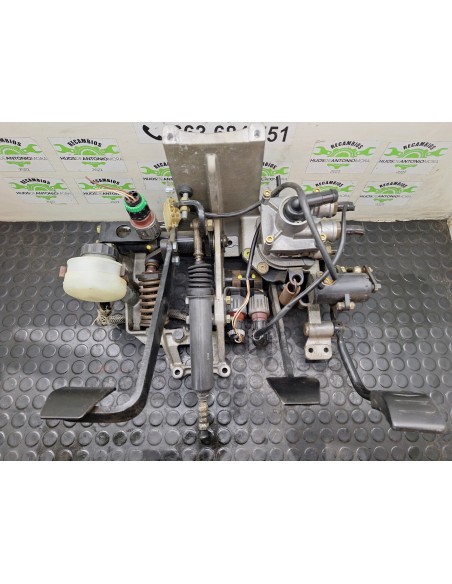 [106032] PEDALERA - MAN LE 140