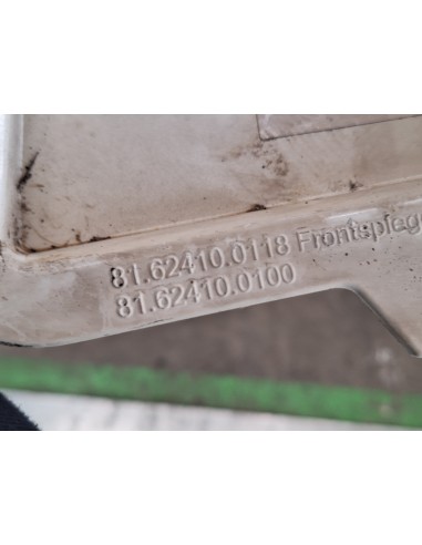 [106562] PILASTRA DE CABINA IZQUIERDA - MAN TGX...