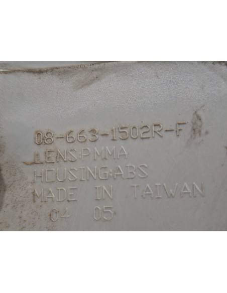 [105616] PILOTO DELANTERO DERECHO - IVECO DAILY CAJA CERRADA