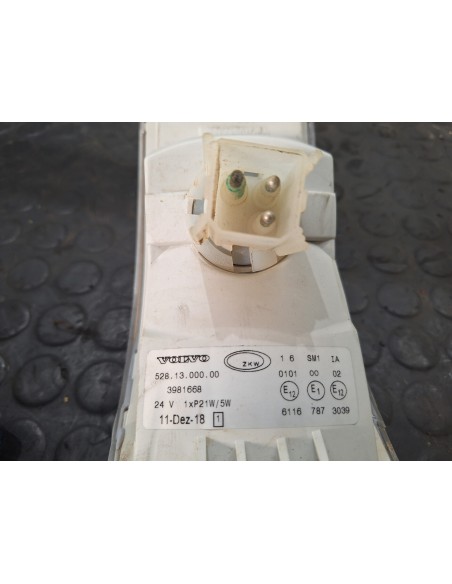 [105311] PILOTO DELANTERO IZQUIERDO - VOLVO FH 12 ASTA 2001 E2 / E3