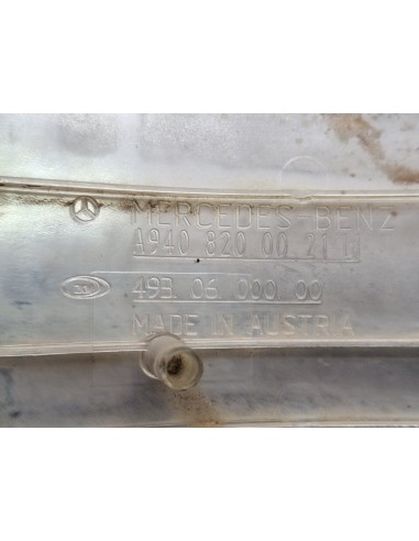 [101799] PILOTO DELANTERO IZQUIERDO - MERCEDES...