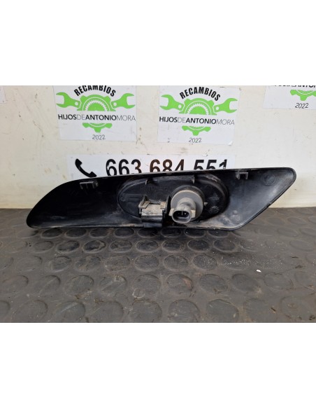 [106759] PILOTO LATERAL DERECHO - IVECO DAILY CAJA CERRADA