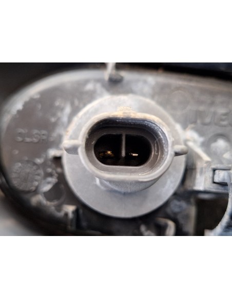 [106760] PILOTO LATERAL IZQUIERDO - IVECO DAILY CAJA CERRADA