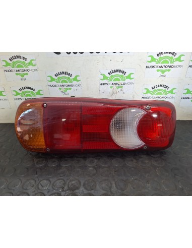 [104766] PILOTO TRASERO DERECHO - NISSAN...