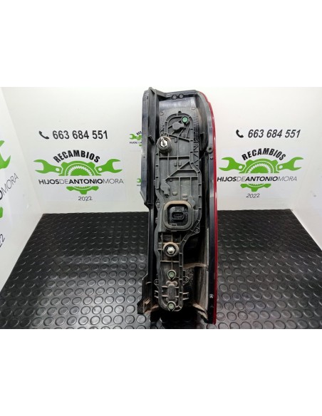[97704] PILOTO TRASERO IZQUIERDO - FIAT DUCATO MAXI FURGÓN TA 40 (290) (01/2014 - 01/2020)
