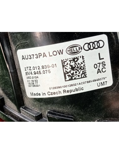 [95353] PILOTO TRASERO IZQUIERDO INTERIOR -...