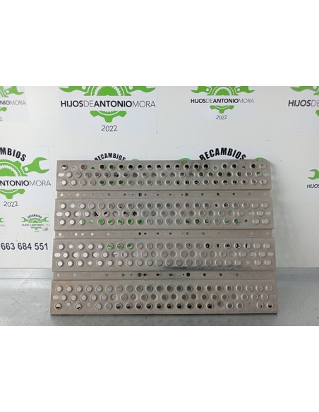 [95790] PISADERA ALUMINIO - MERCEDES ACTROS 5 L-FAHRERHAUS 2-ACHSER BM 963