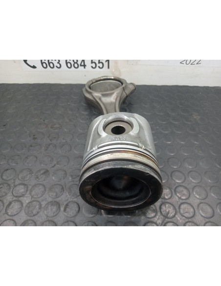 [101350] PISTON - IVECO EUROCARGO TECTOR (01/2001 - 12/2003)