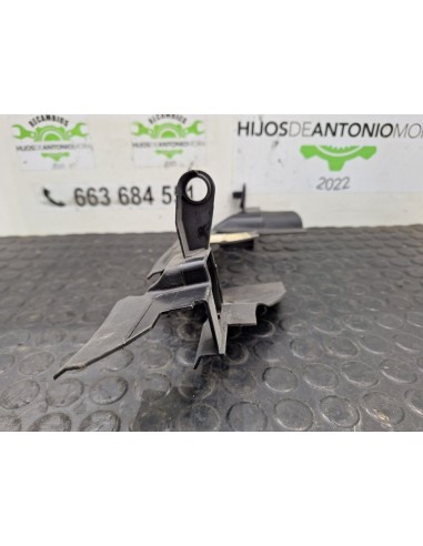 [100330] PLASTICO - VOLKSWAGEN GOLF VI (5K1)