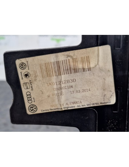 [100330] PLASTICO - VOLKSWAGEN GOLF VI (5K1)