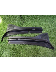 [94242] PLASTICO - VOLKSWAGEN UP! (122) (01/2016 - 12/2018)