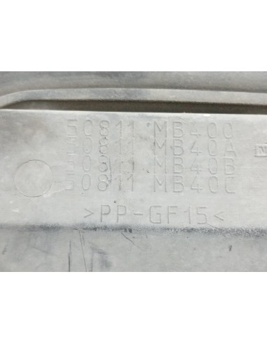 [105996] PLASTICO - NISSAN NT400 CABSTAR...